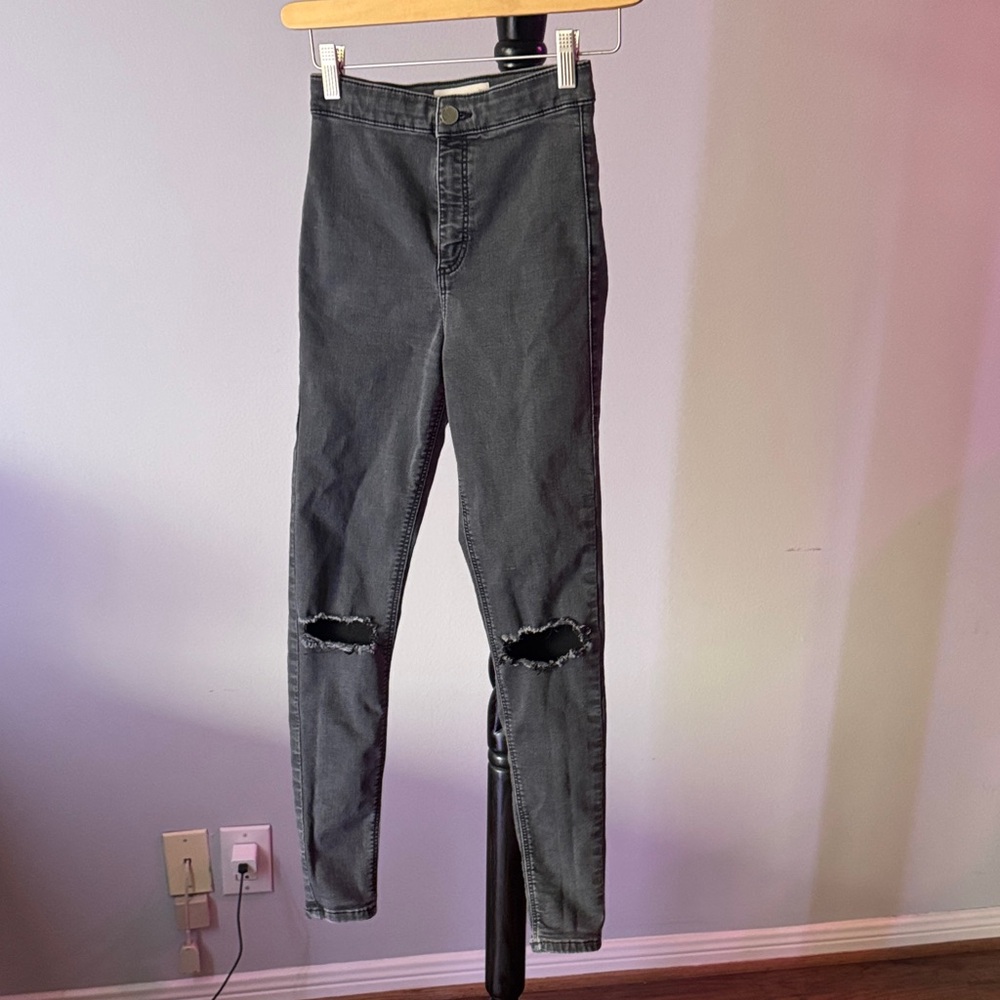 Women's Black Distressed Jeans
